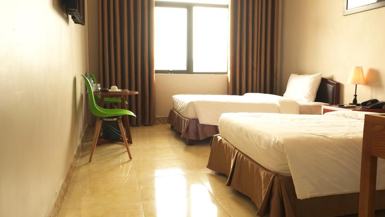 נין בין Hoa Lu Hotel מראה חיצוני תמונה